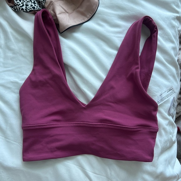 lululemon Align™ V-Neck Bra *Light Support, A/B Cup NWT - Picture 2 of 6